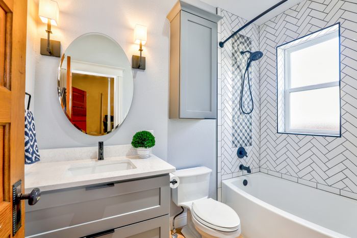 Tub & shower rebuilds